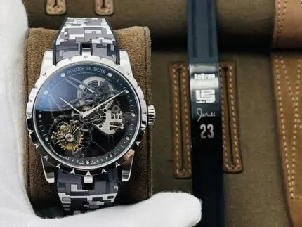 Roger Dubuis Excalibur RDDBEX0393SS