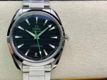 1:1 Superclone-Omega Seamaster Aqua Terra 150M Co-Axial Master Chronometer（绿条纹海马）