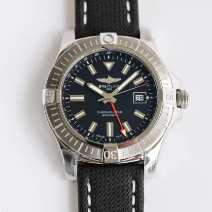 Breitling Avenger Automatic GMT 45 Black