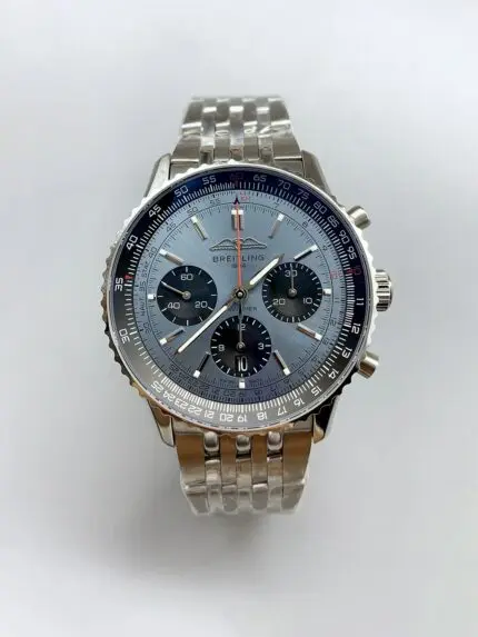 Breitling Navitimer with blue dial and steel bracelet (1:1Super Cloen)